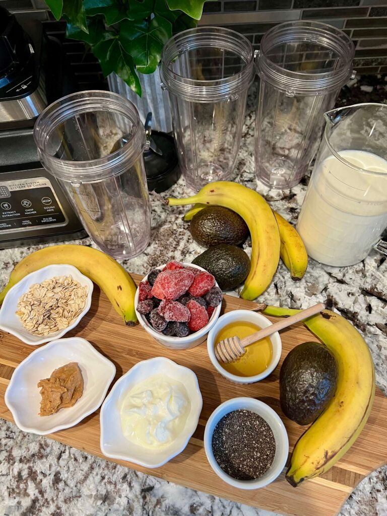 Breakfast healthy smoothies Ingredients 