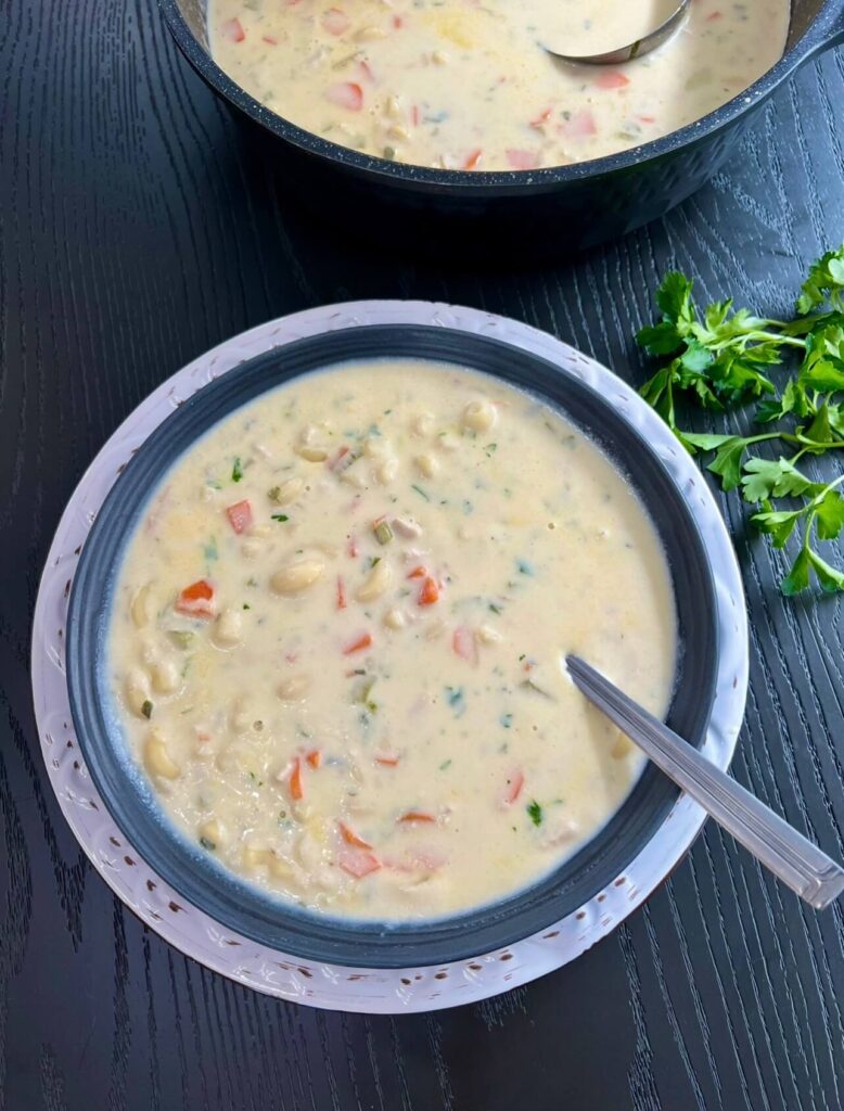 Creamy chicken soup 