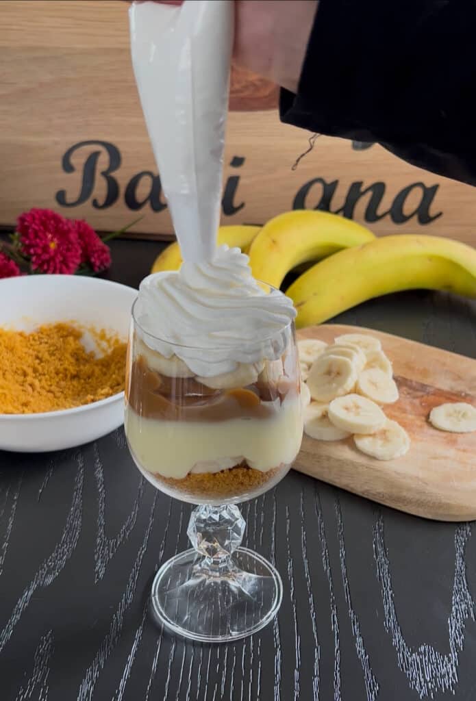 Layering Banana Pudding Parfait cups