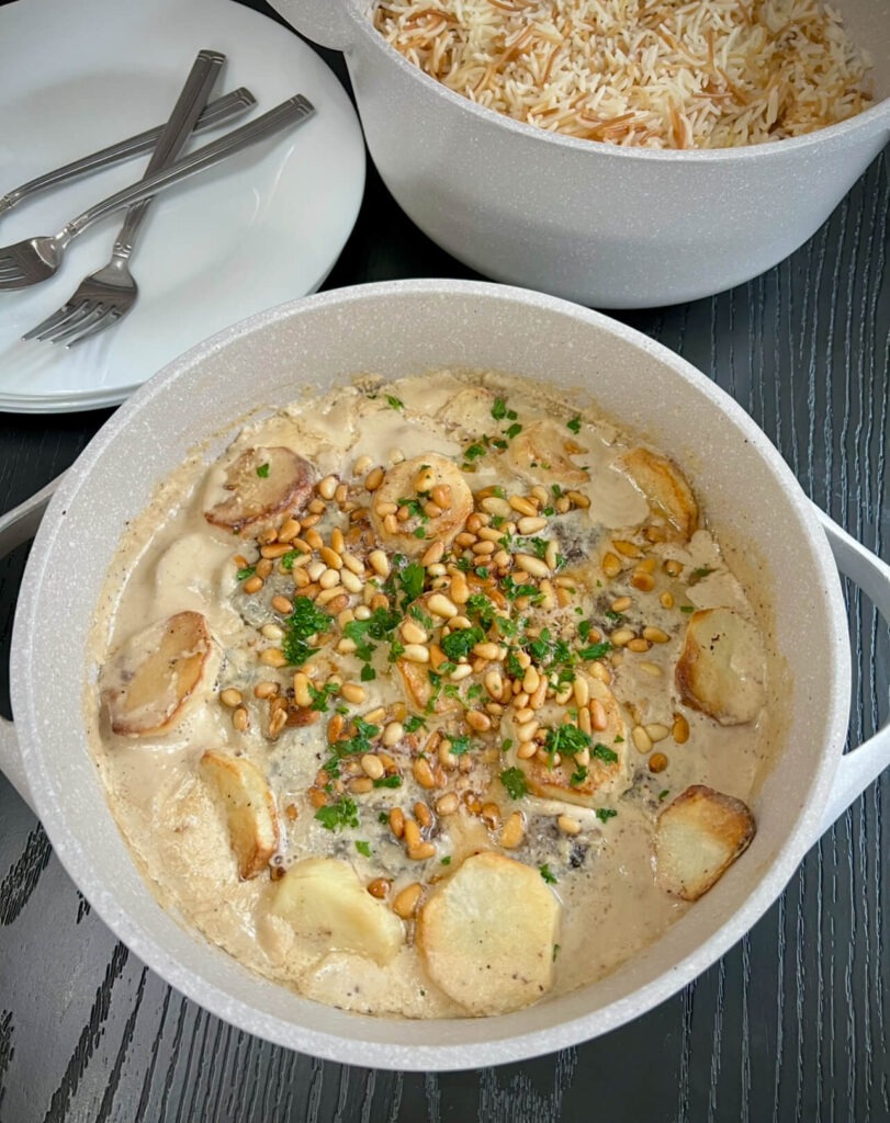 Kafta with tahini sauce 