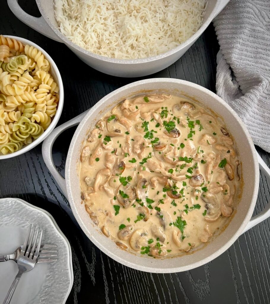 Chicken stroganoff