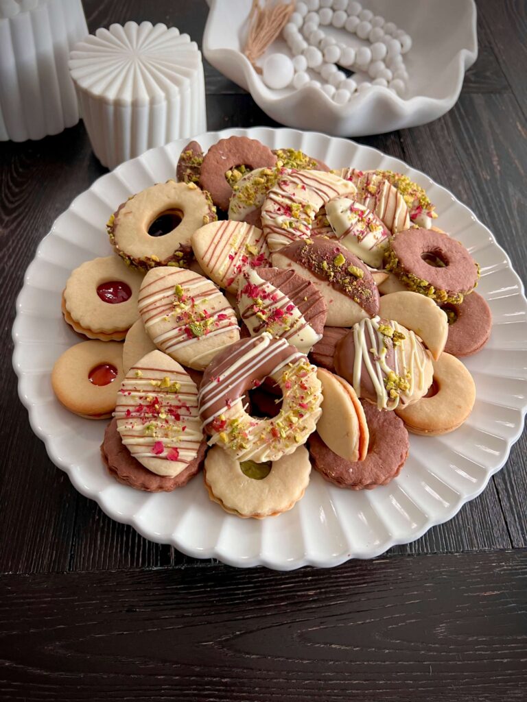 Petit four cookies