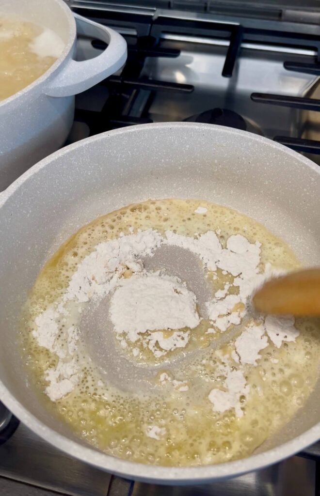 Making Mac and cheese sauce